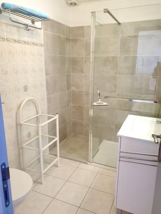 Appartement En Rez De Villa Vue Mer Монтичело Екстериор снимка
